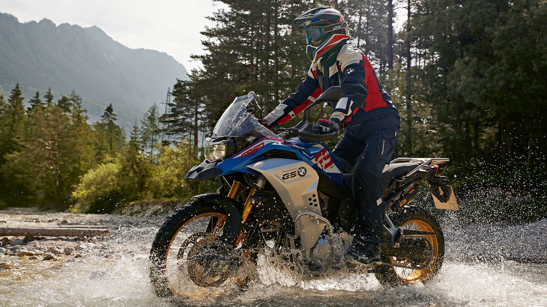 O novo BMW F 850 GS aventura todo o terreno
