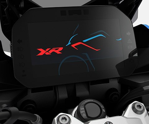 Aqui vê-se o ecrã TFT a cores da F 900 XR.