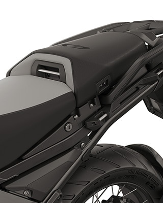 Banco Comfort para o condutor e passageiro, incluindo banco aquecido