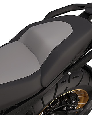 A BMW R 1300 GS Option 719 Biscaya com selim do passageiro