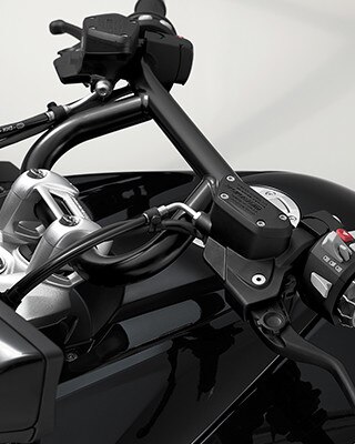 K 1600 B