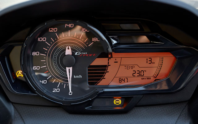 Painel de instrumentos da C 650 Sport