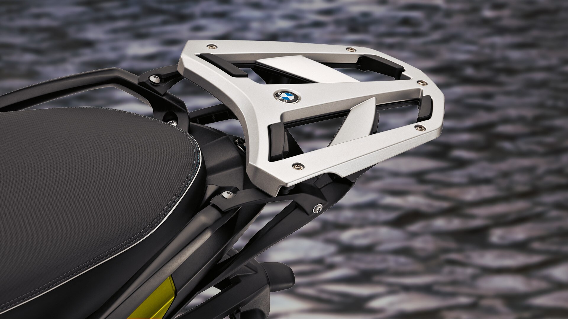 Construção de suporte traseiro estável da C 650 Sport