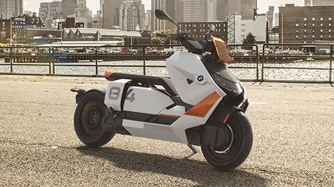 BMW CE 04